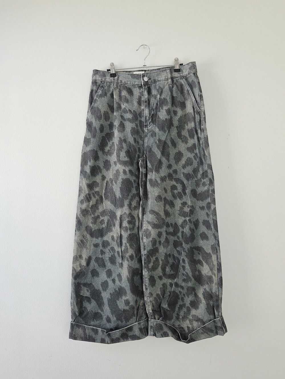 Anthropologie Pilcro Double Hem High-Rise Barrel Jeans in Natural Size 29 - Picture 3 of 8